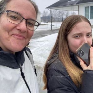 Meet your Posher, Edith